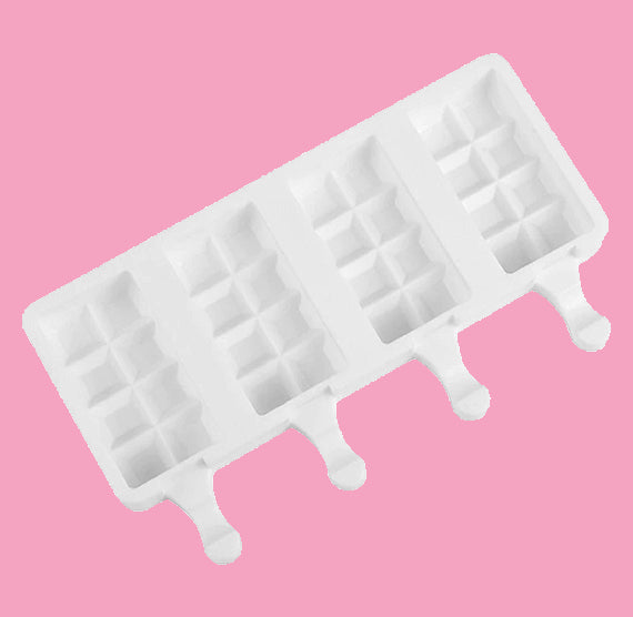 Chunky Bar Cakesicle Mold | www.sprinklebeesweet.com