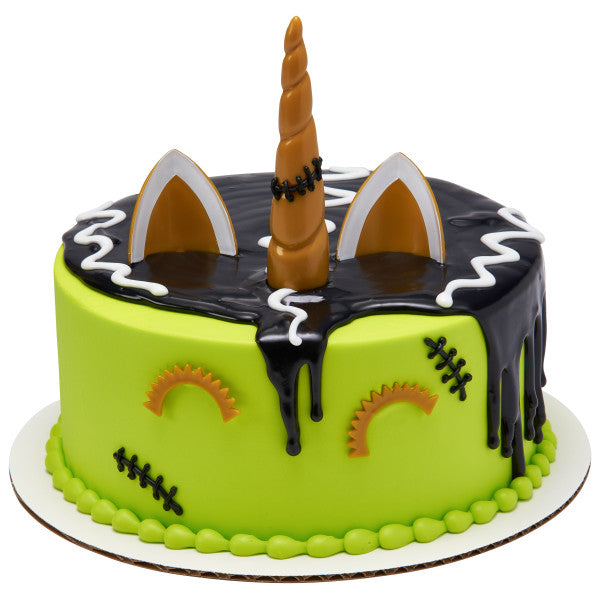 Unicorn Cake Topper Set | www.sprinklebeesweet.com