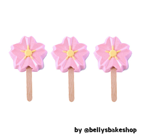 Small Flower Cakesicle Mold Set: Cherry Blossom | www.sprinklebeesweet.com