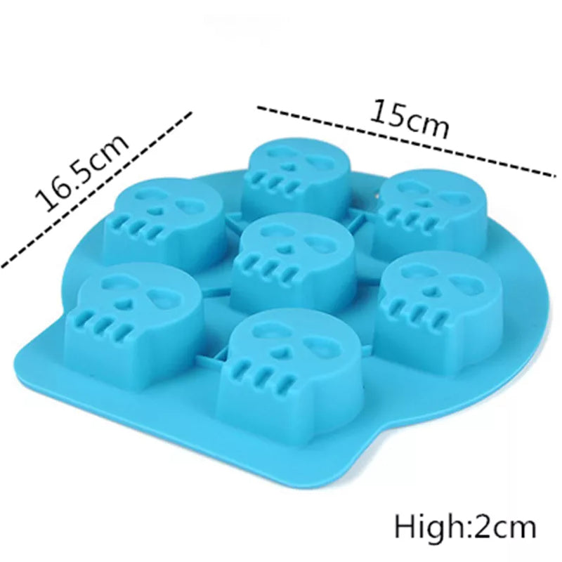 Chunky Skull Mold | www.sprinklebeesweet.com