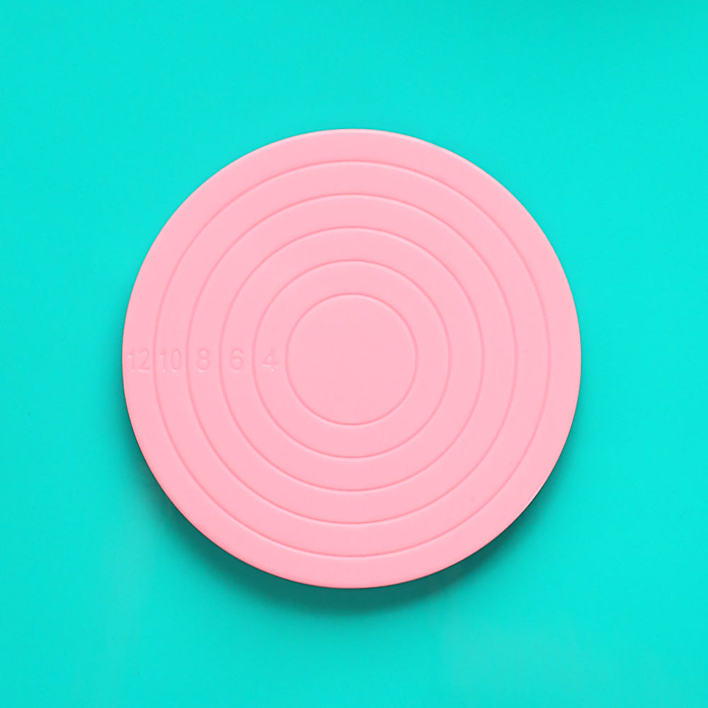 Cookie Decorating Turntable | www.sprinklebeesweet.com