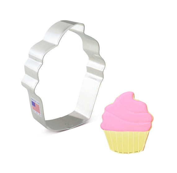 Cupcake Cookie Cutter | www.sprinklebeesweet.com