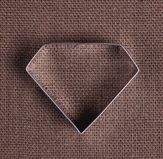 Diamond Cookie Cutter | www.sprinklebeesweet.com