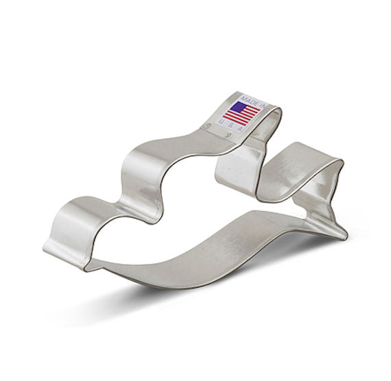 Dove Cookie Cutter | www.sprinklebeesweet.com