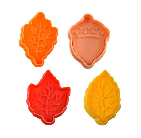 Fall Cookie Cutter Stampers: Fall Leaves | www.sprinklebeesweet.com