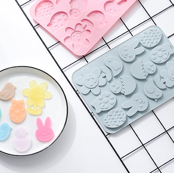 Thin Easter Chocolate Mold | www.sprinklebeesweet.com