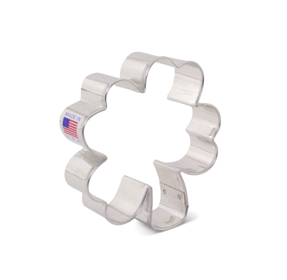 Four Leaf Clover Cookie Cutter Set | www.sprinklebeesweet.com