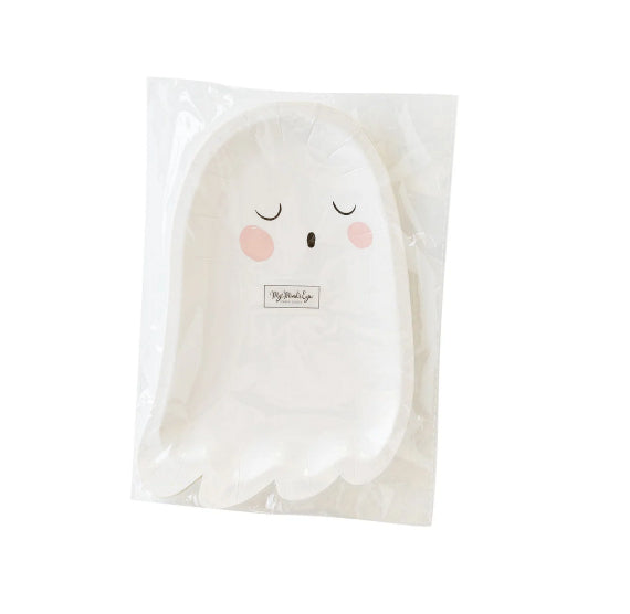 Cute Ghost Shaped Plates | www.sprinklebeesweet.com
