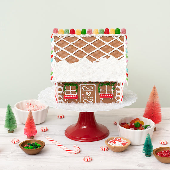 Ginger Snap Reusable Gingerbread House Kit | www.sprinklebeesweet.com