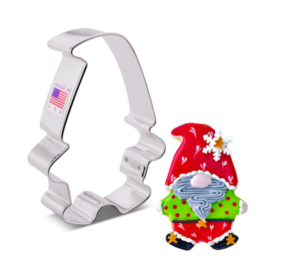 Gnome Cookie Cutter | www.sprinklebeesweet.com