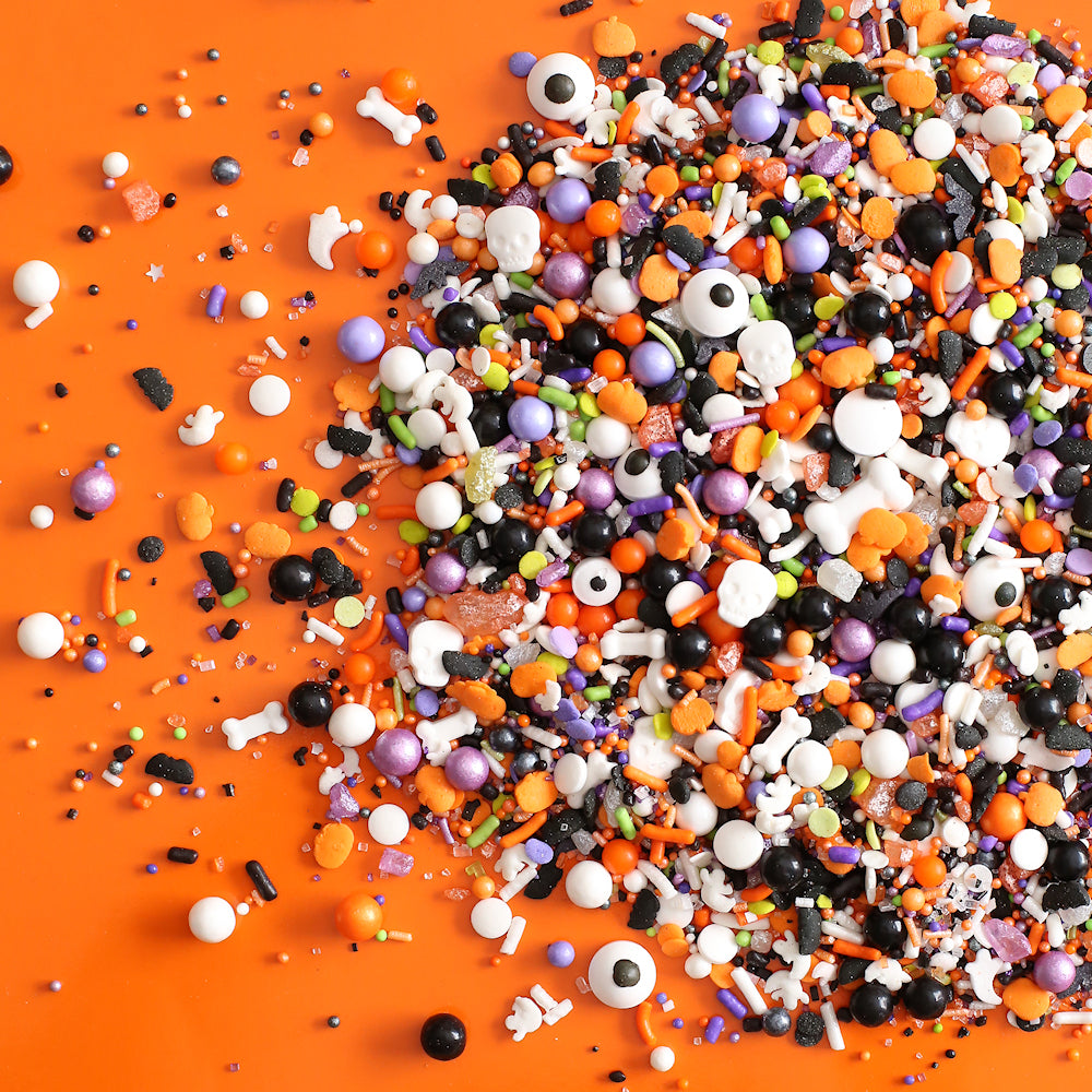 Sprinklefetti™ Halloween Sprinkle Mix | www.sprinklebeesweet.com