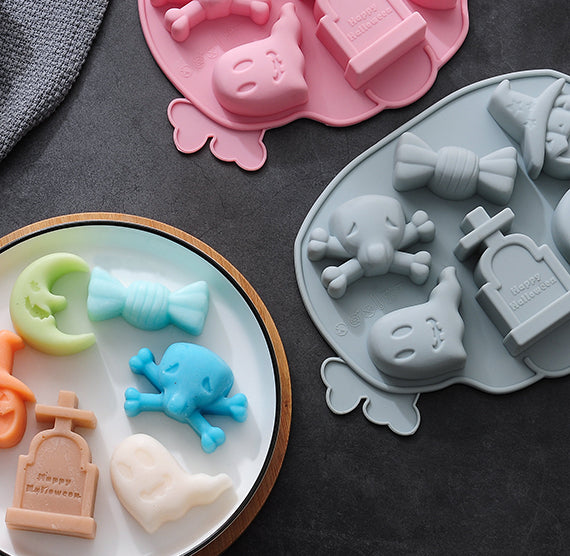 Silicone Halloween Mold: Silly & Sweet | www.sprinklebeesweet.com
