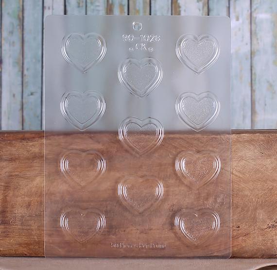 Heart Candy Mold with Border | www.sprinklebeesweet.com