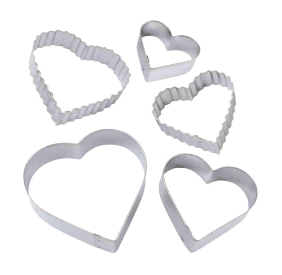 Heart Cookie Cutters Set of 5 | www.sprinklebeesweet.com