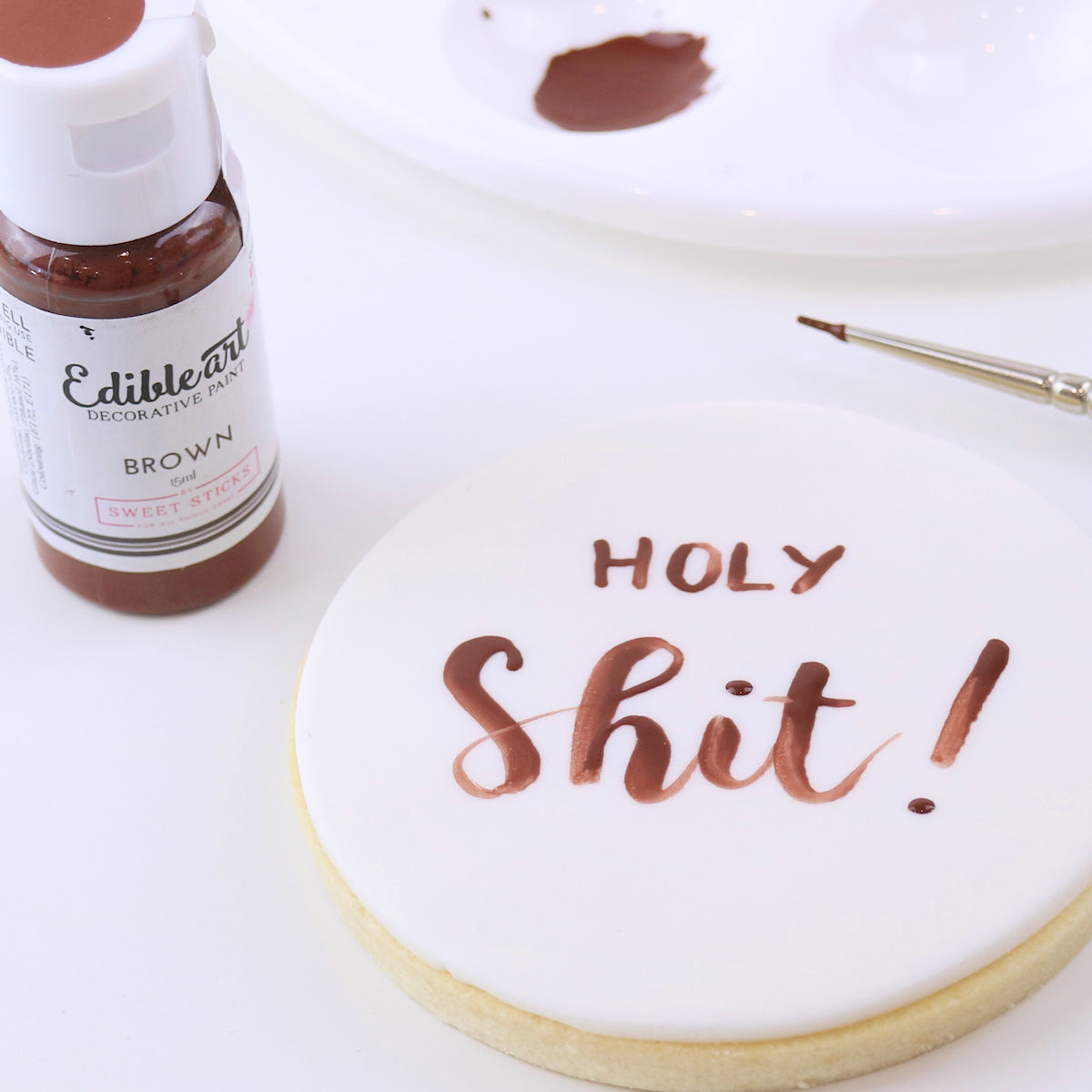Brown Edible Art Paint | www.sprinklebeesweet.com
