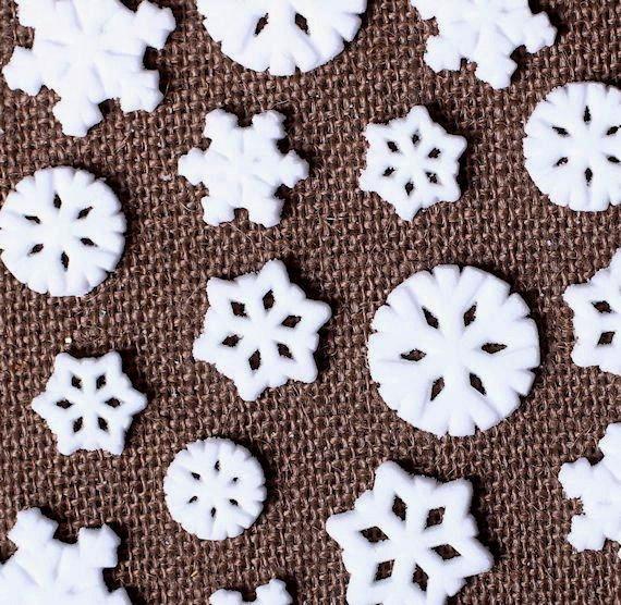 Assorted Snowflake Sugar Toppers | www.sprinklebeesweet.com