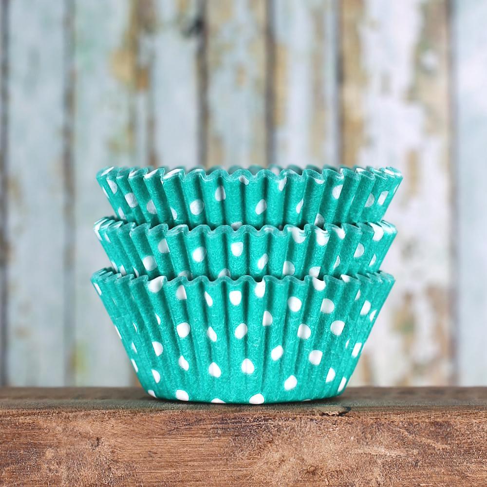 Bulk Jade Green Cupcake Liners: Polka Dot | www.sprinklebeesweet.com