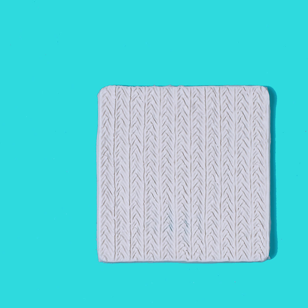 Fondant Knit Mold: Crochet Texture | www.sprinklebeesweet.com