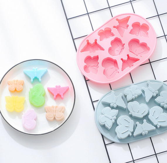 Silicone Butterfly Mold | www.sprinklebeesweet.com