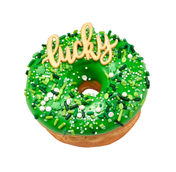 St Patrick's Day Cupcake Picks: Shamrocks + Lucky | www.sprinklebeesweet.com