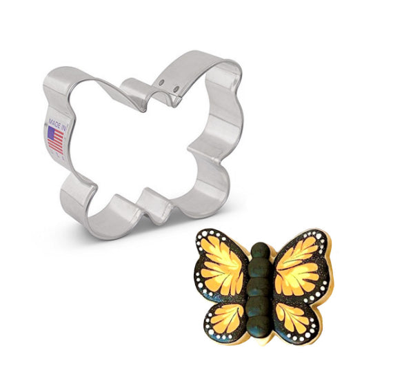 Butterfly Cookie Cutters Set of 2 | www.sprinklebeesweet.com