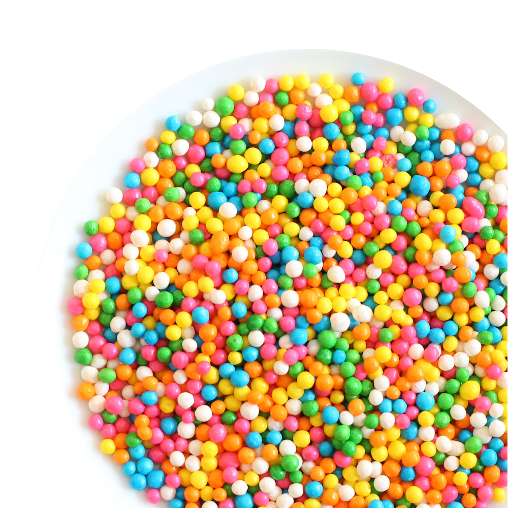 Sprinkle-It® Tiny Chocolate Rainbow Crispy Pearls | www.sprinklebeesweet.com