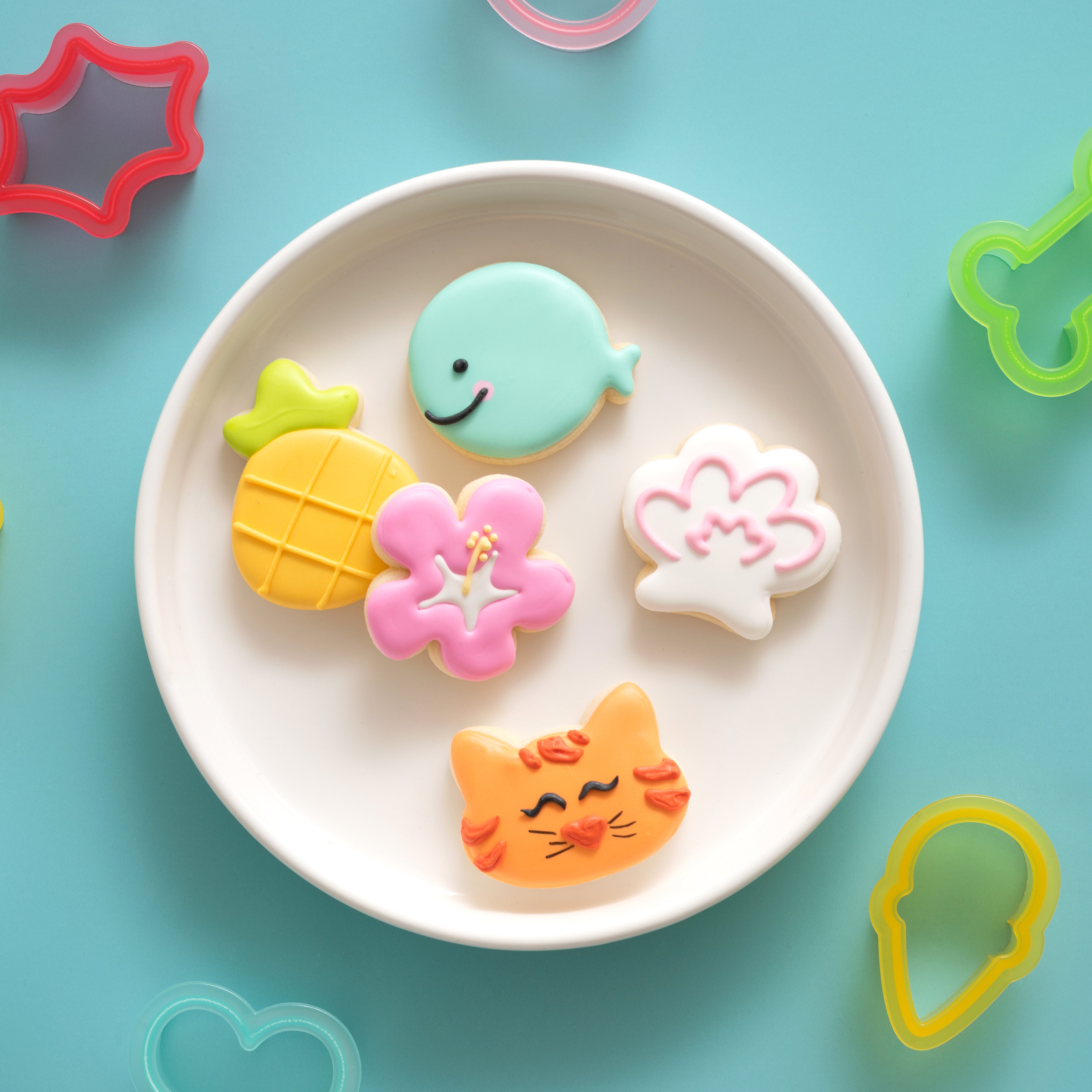 Sweet Sugarbelle Mini Cookie Cutter Set: Shape Shifter 1 | www.sprinklebeesweet.com