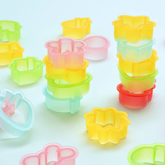 Sweet Sugarbelle Mini Cookie Cutter Set: Shape Shifter 1 | www.sprinklebeesweet.com