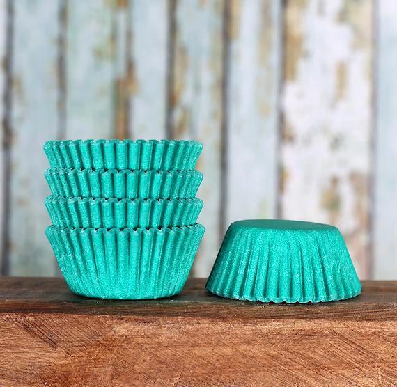 Bulk Mini Jade Green Cupcake Liners: Solid | www.sprinklebeesweet.com