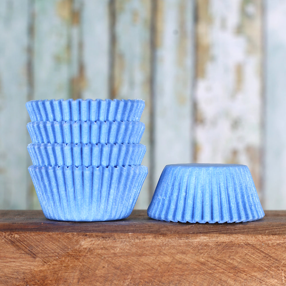 Bulk Mini Light Blue Cupcake Liners: Solid | www.sprinklebeesweet.com