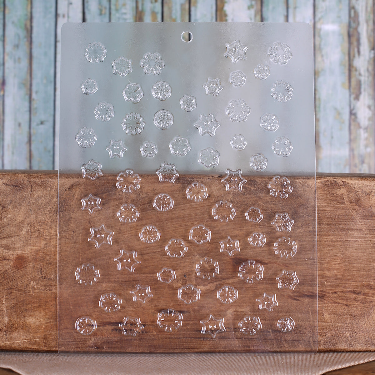 Mini Snowflake Candy Mold | www.sprinklebeesweet.com