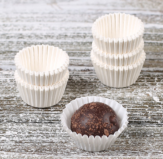 Mini White Candy Cups: Two Sizes Available | www.sprinklebeesweet.com