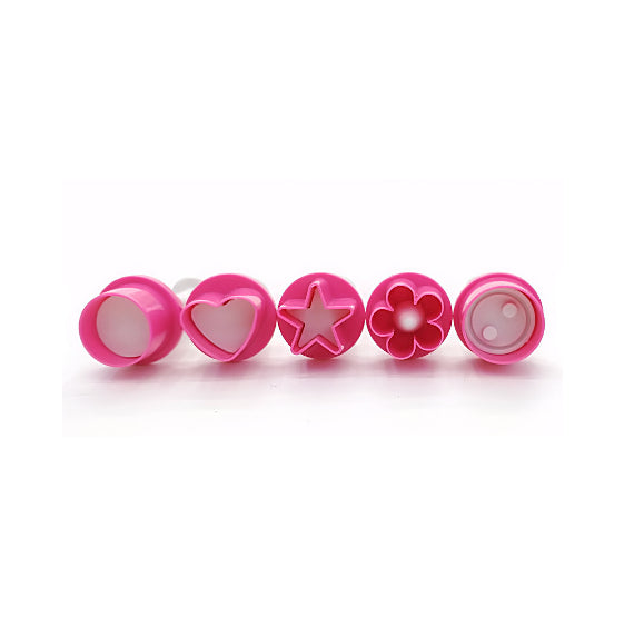 Assorted Fondant Cutters: 5 Piece Set | www.sprinklebeesweet.com