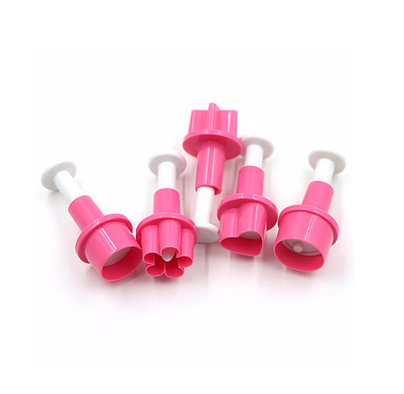 Assorted Fondant Cutters: 5 Piece Set | www.sprinklebeesweet.com