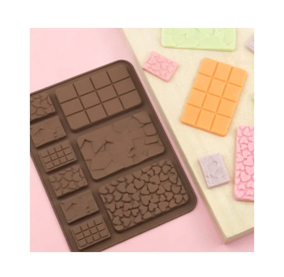 Multi Chocolate Bar Mold: Valentine's | www.sprinklebeesweet.com