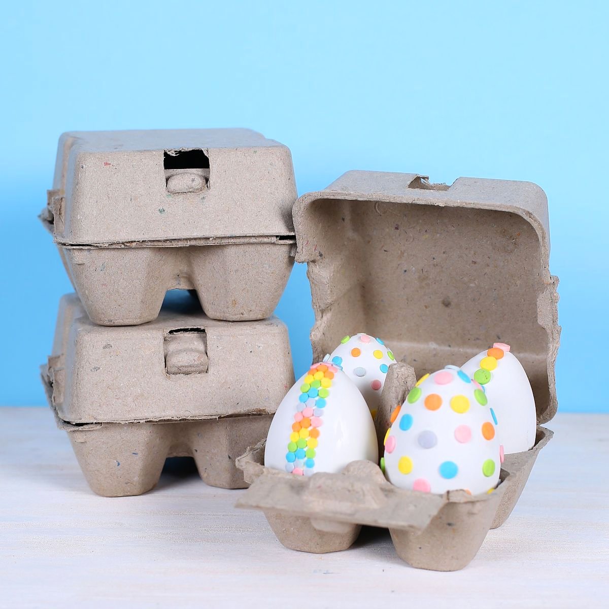 Natural Egg Cartons: 4 Egg | www.sprinklebeesweet.com