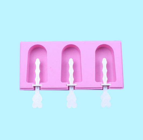 Flat Bottom Cakesicle Mold | www.sprinklebeesweet.com