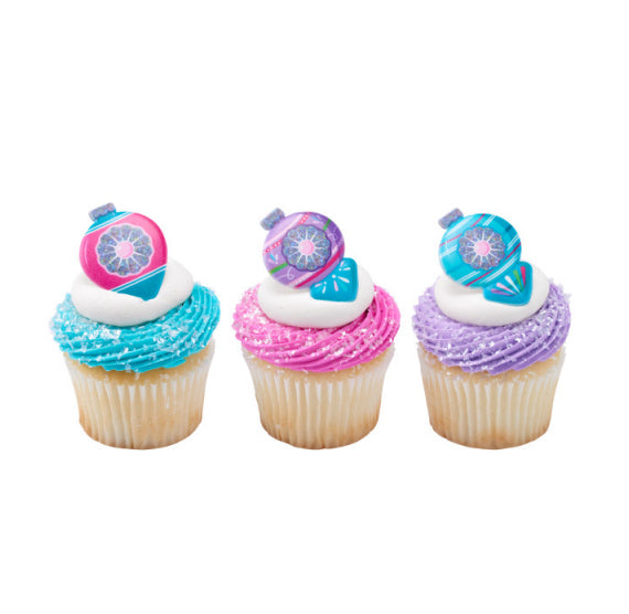 Christmas Ornaments Cupcake Rings | www.sprinklebeesweet.com
