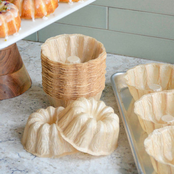 Natural Brown Small Bundt Pans | www.sprinklebeesweet.com