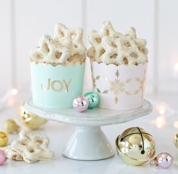 Christmas Baking Cups: Joy + Pastel | www.sprinklebeesweet.com