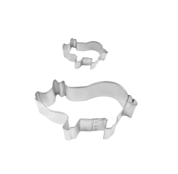 Pig Cookie Cutters | www.sprinklebeesweet.com