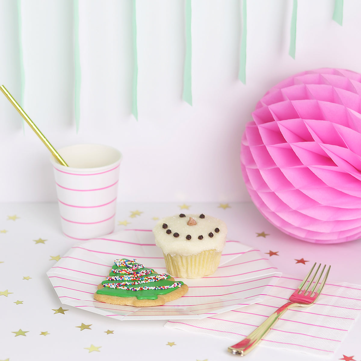 Striped Pink Napkins: Large | www.sprinklebeesweet.com