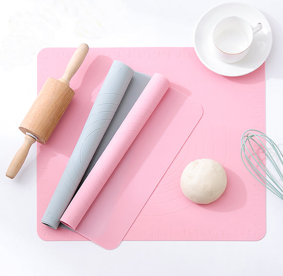 Silicone Rolling Mat: Pastry Mat | www.sprinklebeesweet.com