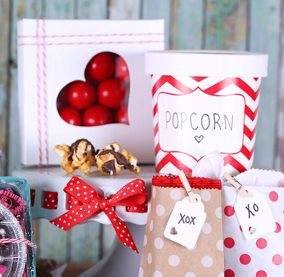 Small Ice Cream Containers: Red Chevron | www.sprinklebeesweet.com