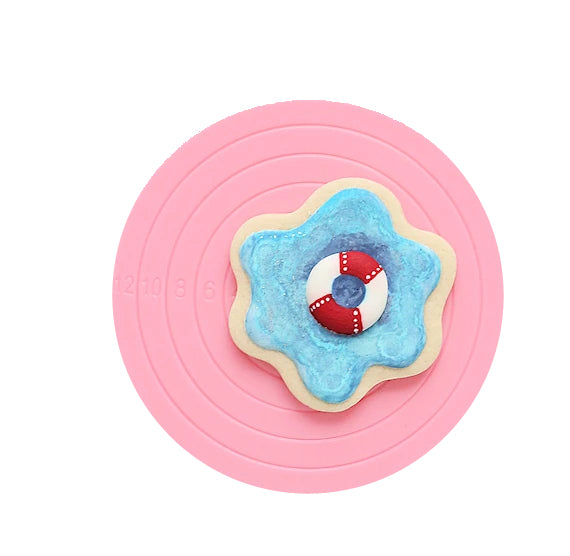 Cookie Decorating Turntable | www.sprinklebeesweet.com