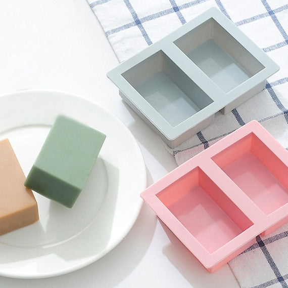 Rectangle Cake Bar Mold | www.sprinklebeesweet.com