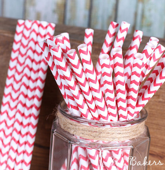Red Cake Pop Sticks: Chevron | www.sprinklebeesweet.com