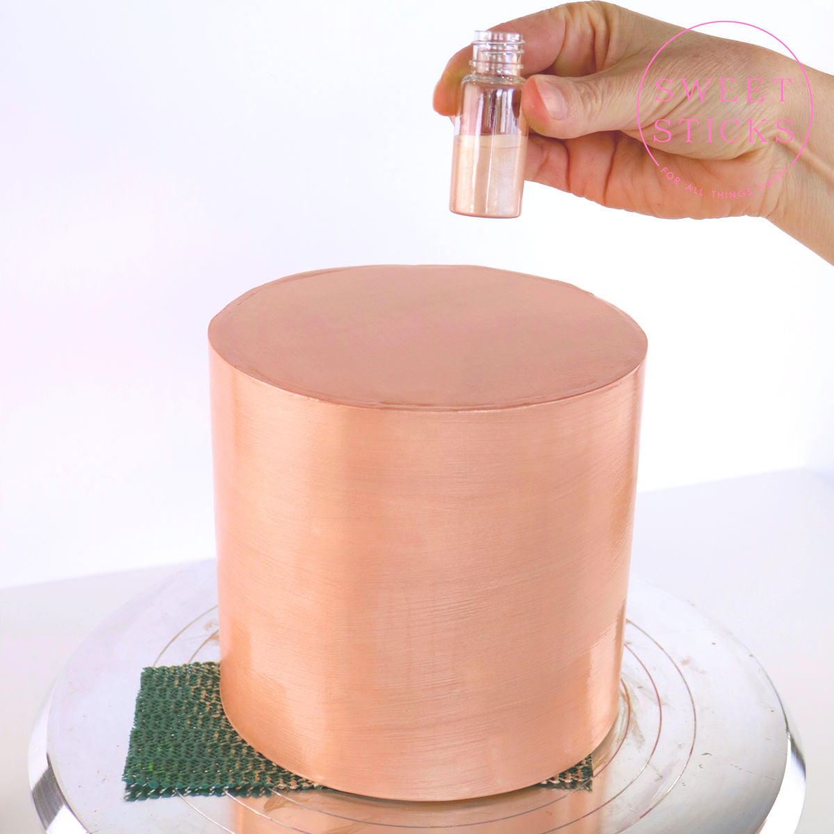 Metallic Charcoal Edible Art Paint | www.sprinklebeesweet.com