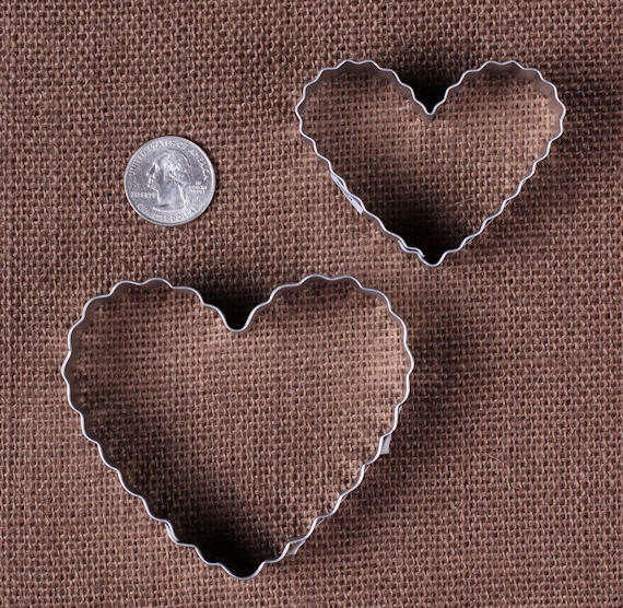 Ruffled Heart Cookie Cutters | www.sprinklebeesweet.com