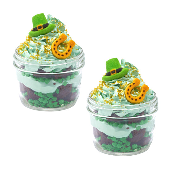 St. Patrick's Day Sugar Toppers Boxed Set with FREE GIFT | www.sprinklebeesweet.com